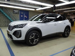 Peugeot 2008 EV GT 54 kWh 3 Fase 156pk | Warmtepomp | Drive Assist Pack | Navigatie 3D | Achteruitrijcamera | Adaptive Cruise | 11kW Lader | !!