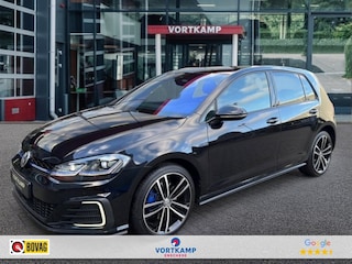 Volkswagen Golf 1.4 TSI DSG GTE ACC/STANDKACHEL/STOELVERW/CARPLAY