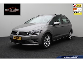 Volkswagen Golf Sportsvan 1.2 TSI Business Edition 2016 | Navigatie | Trekhaak | 2 Sleutels | Adaptive Cruise Control | Boekjes | Stuurwiel Bediening | Parkeersensoren | Lichtmetalen Velgen
