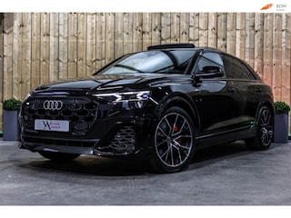 Audi Q8 60 TFSI e Quattro Competition *Pano*RS-Stoelen*B&O*4-Wiel besturing*360 Camera*
