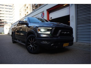 Dodge Ram 1500 5.7 V8 4x4 Crew Cab Rebel Sport Off-Road | Black Line | Luchtvering | Panoramadak | Groot Navi | Apple CarPlay | Keyless | 20inch | Harman Kardon | Full LED | LPG onderbouw | excl BTW