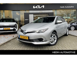 Toyota Auris 1.8 Hybrid Executive | Trekhaak | Stoelverwarming | Camera | Keyless |