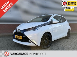 Toyota Aygo 1.0 VVT-i x-wave|OpenDak|Camera|Airco|Snelheidsbegrenzer|L.M Velgen|