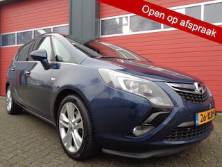 Opel Zafira Tourer 1.4 Cosmo 140PK Automaat Clima Cruise Navi Leer Trekhaak NL-Auto 1E-Eigenaar