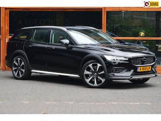 Volvo V60 B5 AWD | Pilot-Assist | BLIS | Stoel + Stuur Verwarmd | Camera | Dealer onderhouden |