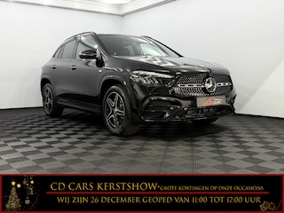 Mercedes-Benz GLA 250 e AMG Line Camera, Half leder, Navi, Keyless start, Stoelverwarming, Elektrische achterklep, Cruise control adaptief, 2 jaar garantie