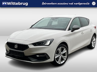 Seat Leon 1.4 TSI eHybrid 204pk PHEV FR DSG Automaat / Navigatie / LED / LM 17 inch / Parkeersensoren A / Digital cockpit / Verwarmb stoelen