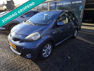 Toyota Aygo 1.0-12V Comfort | 2E EIGENAAR | 12MND GARANTIE | AIRCO | ELEC RAMEN | LMV