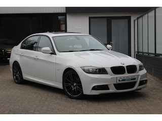 BMW 318i Business Line M Sport Nieuwstaat, 100% onderhouden.