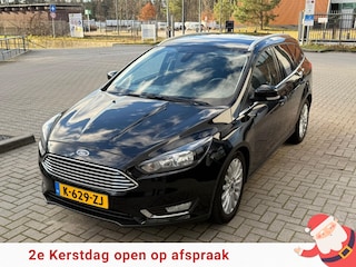 Ford Focus Wagon 1.0 Titanium | Stuur/-stoelverwarming | 125 PK!