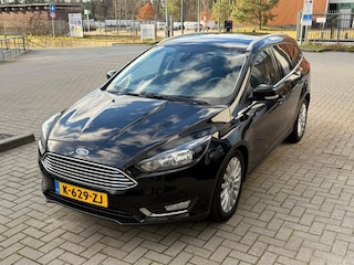 Ford Focus Wagon 1.0 Titanium | Stuur/-stoelverwarming | 125 PK!