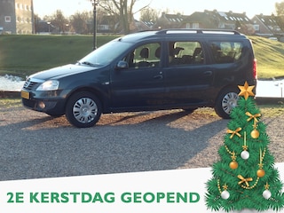 Dacia Logan 1.6-16V Lauréate 7 Persoons - Airco Tweede kerstdag open van 10:00- tot 15:00 uur
