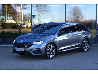 Skoda Octavia Combi 1.4 TSI RS 245 PK iV PHEV BNS, Winterpakket, 4 x Stoelverwarming, Camera