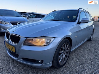 BMW 3-serie Touring 318i High Executive AUTOMAAT Dealer OH! Nette Auto Laag Kilometers