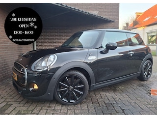 Mini Mini 2.0 192PK Chili Serious Business Panoramdak / Navigatie / Harman & Kardon / Achteruitrijcamera / Parkeer Sensor