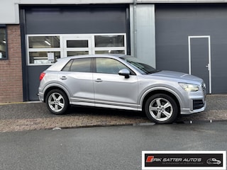 Audi Q2 35 TFSI CoD Sport S line Edition PDC