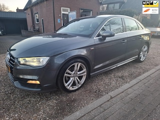 Audi A3 Limousine 1.4 TFSI CoD 2 x S-Line dealer ohdn zeer netjes