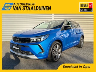 Opel Grandland 1.6 Turbo PHEV Ultimate 4x4 | Achteruitrijcamera | Stoelverwarming | Stuurverwarming | Alcantara bekleding | Apple carplay | Metallic lak |