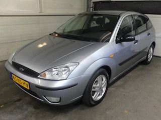 Ford Focus 1.6-16V Trend - Airco - APK 2027