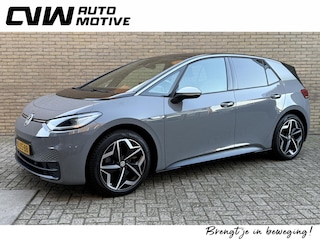 Volkswagen ID.3 First Plus 58 kWh 3 fase | Matrix LED | Adaptieve cruise | Navigatie | Camera | Apple CarPlay | Keyless | Stoel&stuurverwarming | 19 inch lichtmetalen velgen