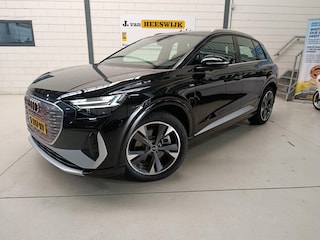 Audi Q4 55 quattro S Edition 82 kWh Airconditioning (automatisch) | Audiosysteem | Adaptive cruise controle | Navigatiesysteem | Parkeersensoren
