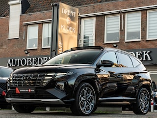 Hyundai Tucson 1.6 T-GDI PHEV N Line Sky 4WD PANO BLACK OPTIC 19 INCH LEDER CAMERA DODEHOEK BOMVOL!!