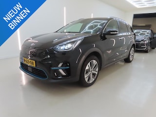 Kia Niro DYNAMICPLUSLINE 64 KWH I 3 FASE I 100% SOH I TREKHAAK I P-CAMERA