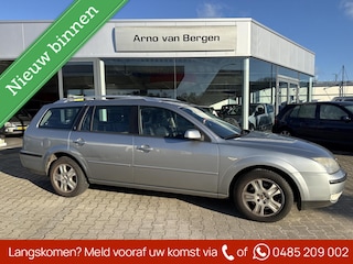 Ford Mondeo Wagon 2.0-16V Futura, AUTOMAAT, climatronic, cruisecontrol, half leder, trekhaak, rijdt perfect !
