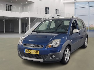Ford Fiesta 1.4-16V Crossroad/ TREKHAAK/ VELGEN
