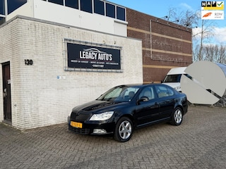 Skoda Octavia 1.2 TSI Elegance Business Line - AUTOMAAT - VOLOPTIE - Cruise Control - Volledige onderhoud historie - Nette staat!