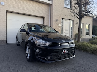 Kia Rio 1.2 DynamicLine Carplay Camera DAB Navi Clima 15" Pdc