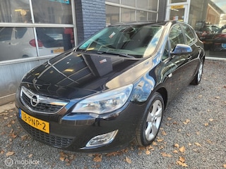 Opel Astra 1.4 Turbo Edition | CRUISE | APK + OH | AIRCO |
