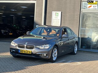BMW 330e Centennial High Executive/CAMERA/LEDER/NAVI/NL-AUTO NAP!!