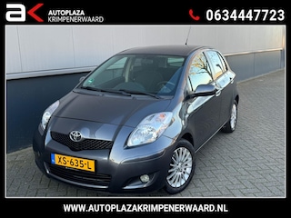Toyota Yaris 1.3 VVTi Aspiration AUTOMAAT Airco NAPK Cruise