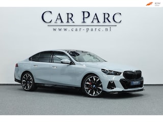 BMW 550e xDrive M-Performance LASERLIGHT/BOWERS & WILKINS/PANO/LEDER/HUD/20" LMV/360 CAM/ACC/ECC/FABRIEKSGARANTIE!