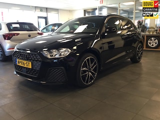 Audi A1 Sportback 25 TFSI Pro Line 18 inch PDC