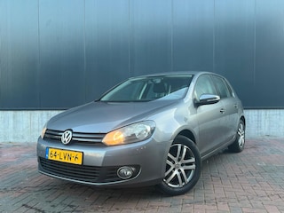 Volkswagen Golf 1.2 TSI Tour * Navi * Climate * 5 Deurs * Nieuw APK *