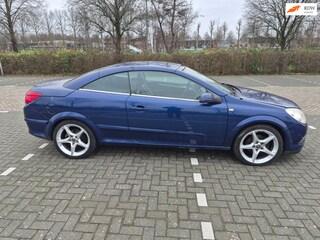 Opel Astra TwinTop 1.6 Enjoy