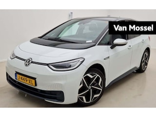 Volkswagen ID.3 First Plus 58 kWh | SoH ... | IQ Light | Stoel en Stuurverwarming | Navigatie | Steunhaak (Fietsendrager Optioneel) | Carplay / Android Auto