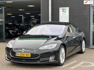 Tesla Model S 70D Base/PANO-DAK/CAMERA/LEDER/NETTE STAAT!!