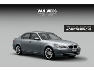 BMW 520i E60 Sedan Facelift Corporate Lease | NL auto | Xenon | 18 inch | Cruise control | Airco | Navi | PDC | Origineel | 6-bak | Ski-luik | Bluetooth | 163 pk | ➡️