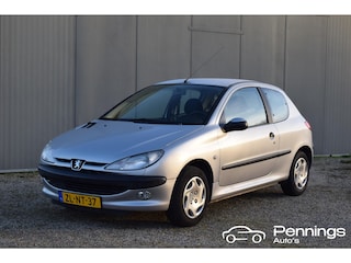 Peugeot 206 1.4 XT