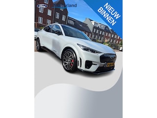 Ford Mustang Mach-E GT Extended AWD 98 kWh 486pk Adaptieve Cruise | Afneembare Trekhaak | Nederlandse Auto | Dealer onderhouden