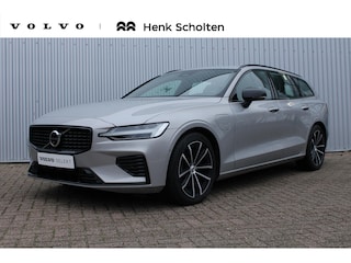 Volvo V60 2.0 T6 Plug-in hybrid AWD Plus Dark | Trekhaak | Premium audio by Harman Kardon | Apple carplay/Android auto | Rondom zichtcamera  | Verwarmbare voorstoelen en achterbank | Verwarmbaar stuurwiel | Verwarmde voorruit |