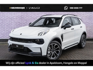 Lynk & Co 01 1.5 Core PHEV | Adaptieve Cruise Control | Keyless Entry | Stoelverwarming | Apple Carplay & Android Auto | 19 inch LM-Velgen | Achteruitrijcamera | Ledverlichting | 15,4 inch middendisplay | Premium audiosysteem |