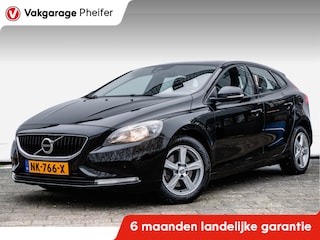 Volvo V40 2.0 T2 122pk Trekhaak/ Stoelverwarming/ Navigatie/ Climate control/ Cruise control/ Tel. bluetooth