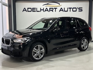 BMW X1 SDrive18i Executive M Sport Automaat / Navigatie full map / Cruise control / Climate control