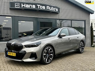 BMW 530e M Sport Pro Edition / Panorama / HUD / Adapt Crc / H&K