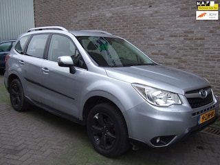 Subaru Forester 2.0 Luxury - Leder - Trekhaak 2000 KG