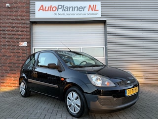 Ford Fiesta 1.3-8V Champion! Airco! Nieuwe APK!